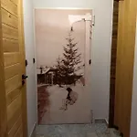 Aspen アパート コシチェリスコ
